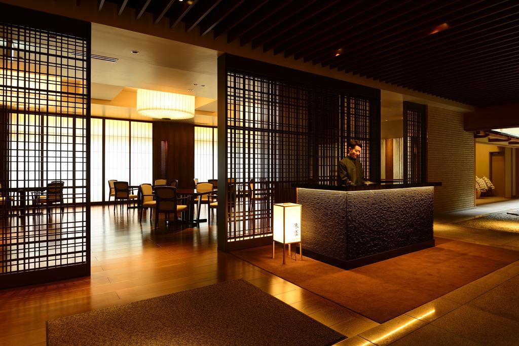 Atami Sekitei Hotel Exterior photo